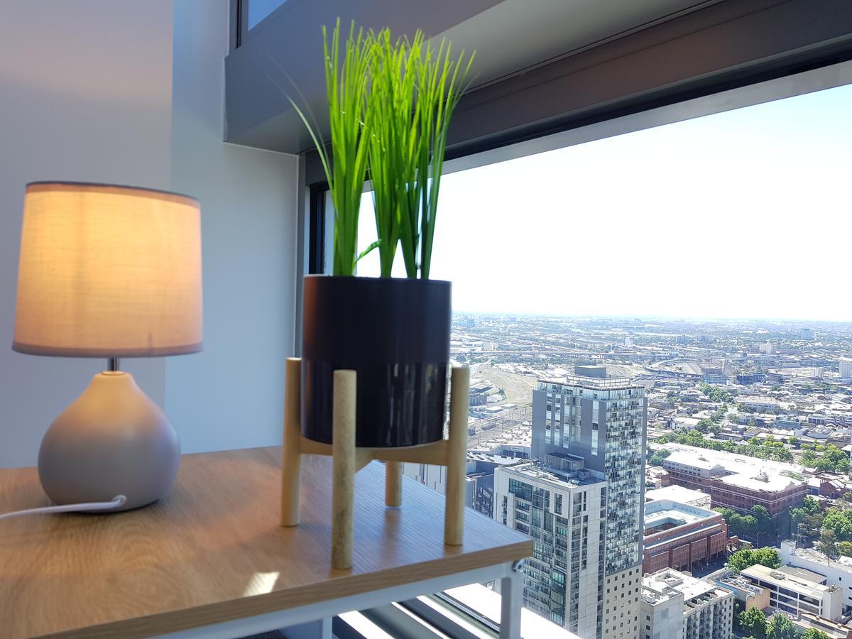 Apartments On The Fifth Melbourne Exterior photo